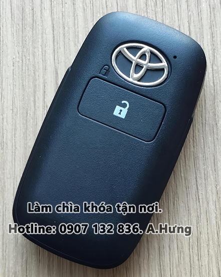 Chìa Khóa Toyota Yaris 