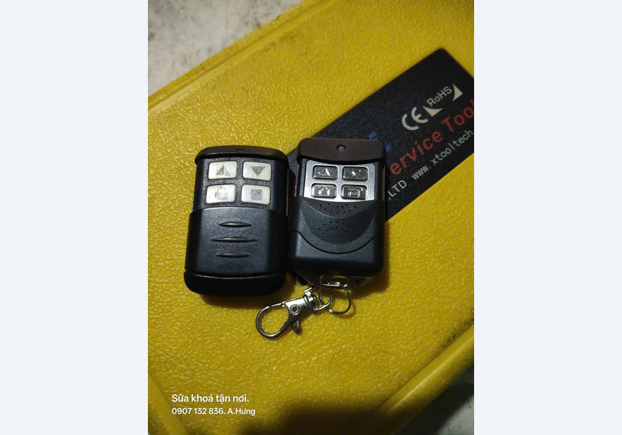 Remote cửa cuốn không nhận tín hiệu: sửa remote hay thay hộp nhận?