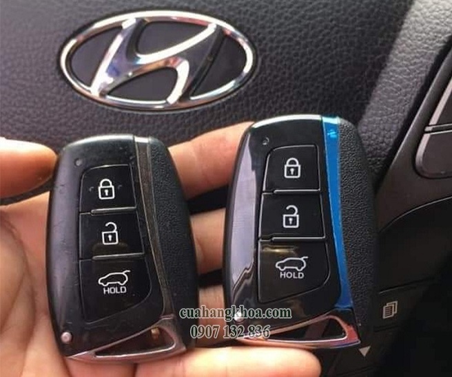 Chìa Khóa Smartkey Hyundai Santafe 
