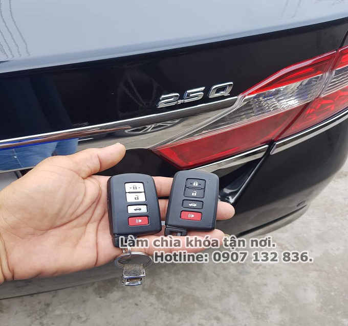 Chìa Khóa Toyota Camry