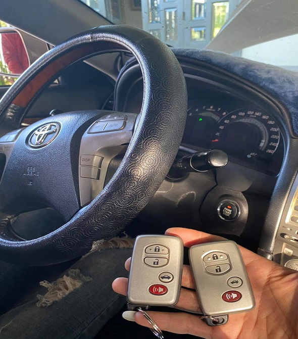 Chìa Khóa Toyota Camry