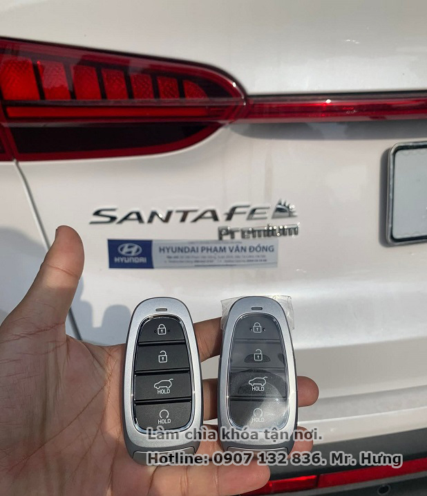 Chìa Khóa Smartkey Hyundai Santafe 