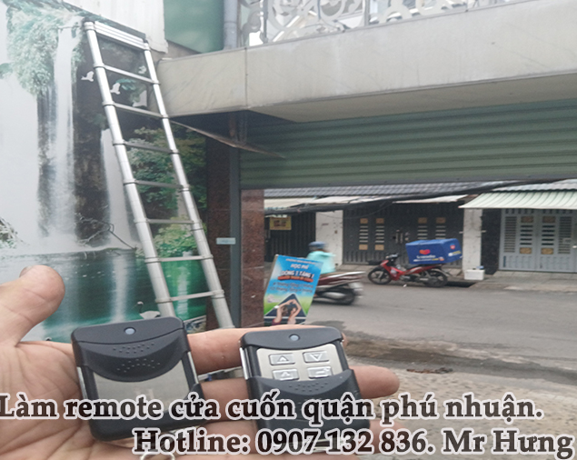 Làm Điều Khiển Cửa Cuốn Quận Phú Nhuận