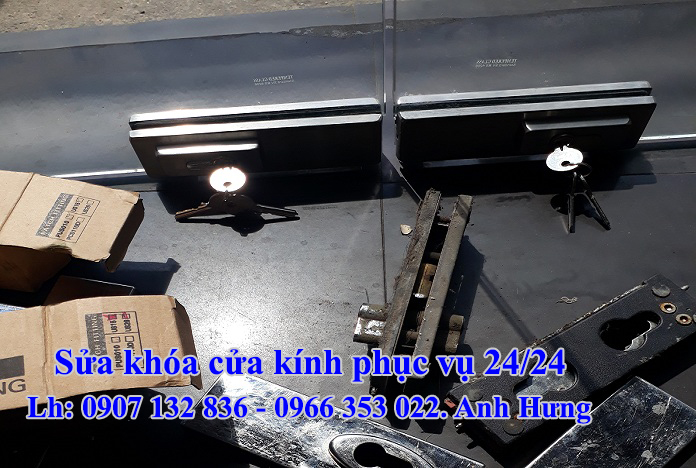 Sửa Khóa Cửa Kính 