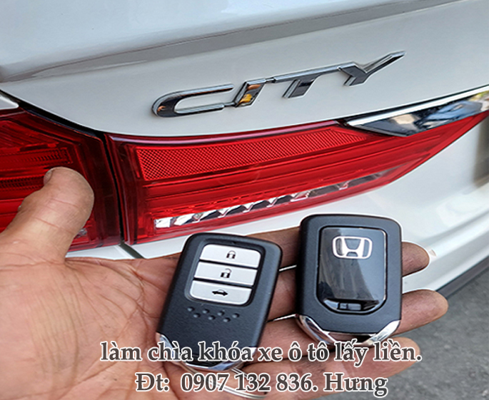 Làm các loại chìa khóa hãng xe Honda