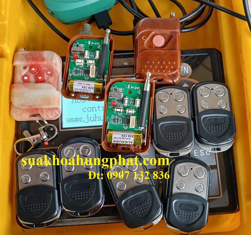 Làm Remote Cửa Cuốn Quận 2