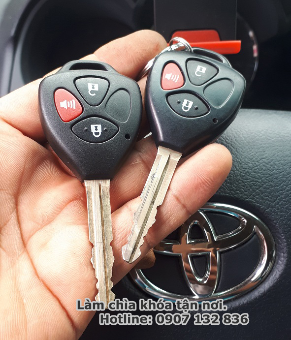 Chìa Khóa Toyota Innova