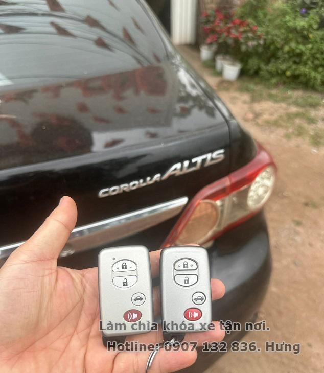 Chìa Khóa Smartkey Toyota Corolla Altis - Vanza - Camry